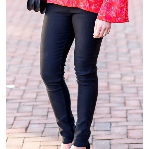 Cute Banana Republic Pink/Red Flare Sleeves - Picture 5 of 7